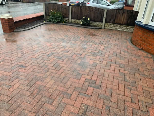 block paving cleaners bolton