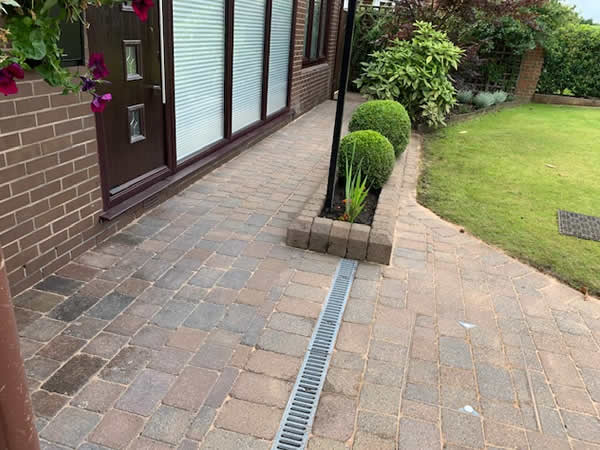 block paving cleaners bolton