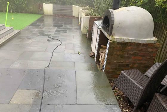 latest patio clean in bolton